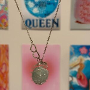 Silver necklace with gem/jewel holder